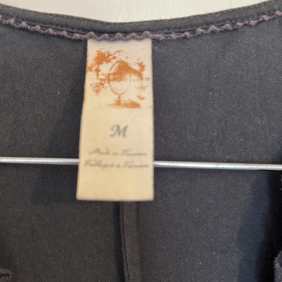 Anthropologie cap sleeved top - Picture 3 of 5